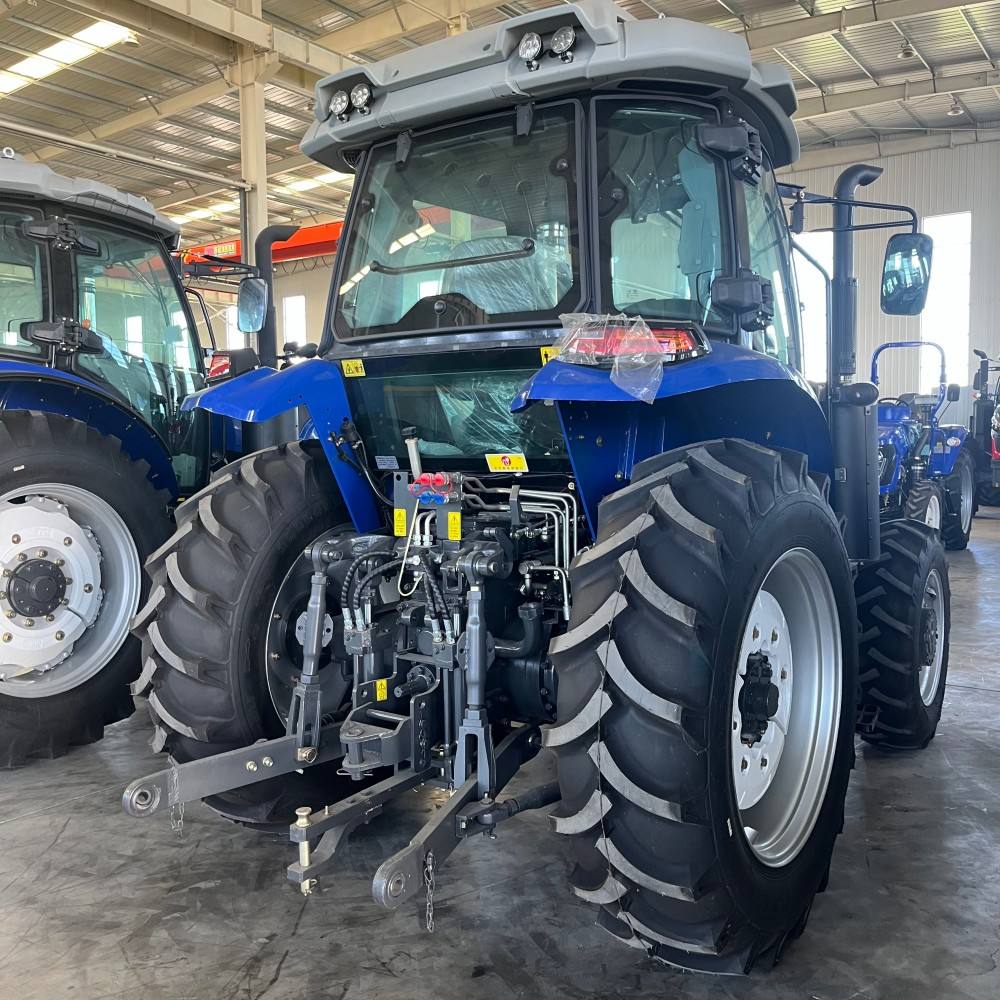 140HP Cabin Tractor with AC - 4WD Agricultural Farm Tractor, 16+8 Gear Transmission
