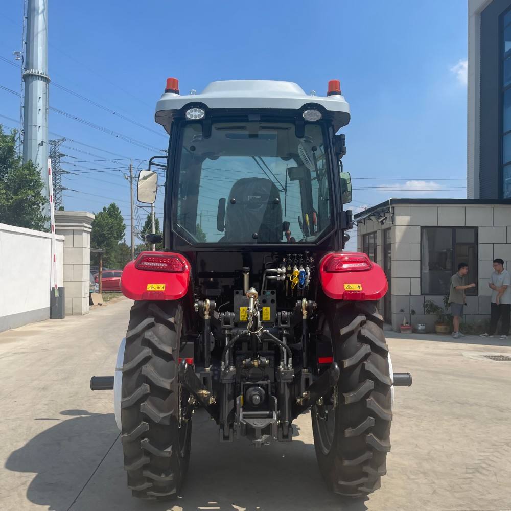 120HP 4WD Heavy Duty Farm Tractor with Cabin and Powerful Diesel Engine