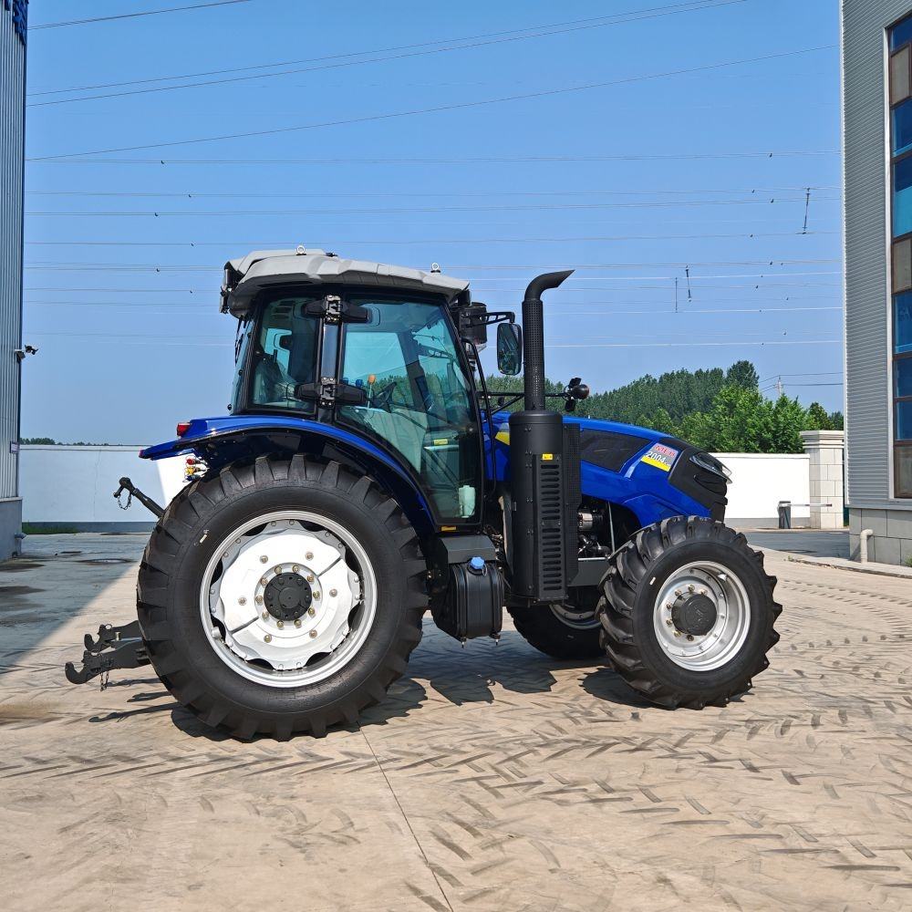 Top-Rated 200-300 HP Agriculture Farm Tractor Large Heavy 4WD Machine With Powerful Trailer