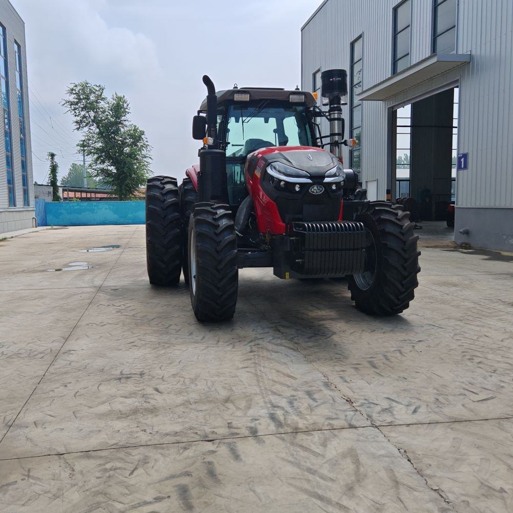 New 150hp 180hp 200 220 240 260 280 hp 4x4 Farming Machine Agricultural Tractors