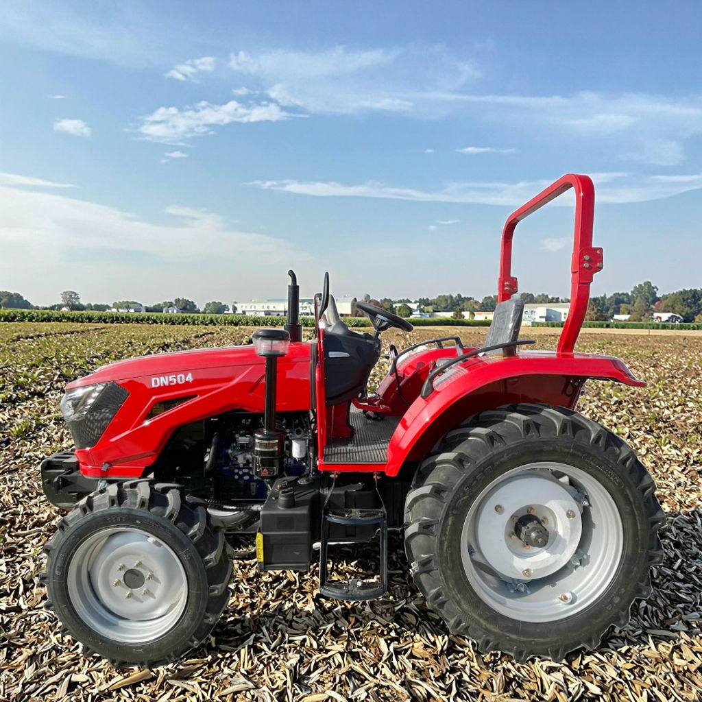 High-Performance 50HP TE Chassis Tractor Wide Tires 3-Point Hitch Safety Frame & Hydraulic Output for Enhanced Farming