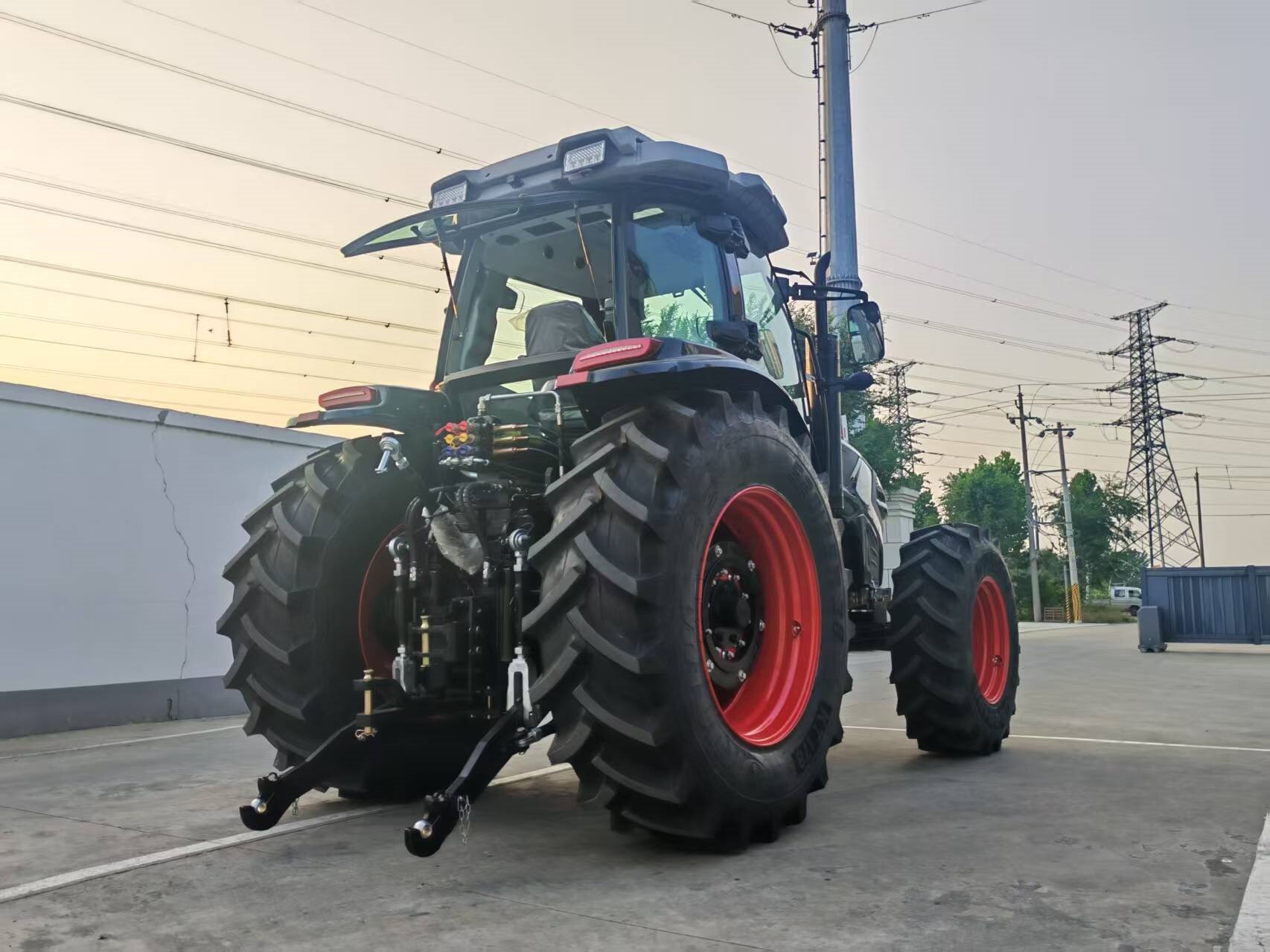 DONOL DN-C Series 180–200HP Farm Tractors